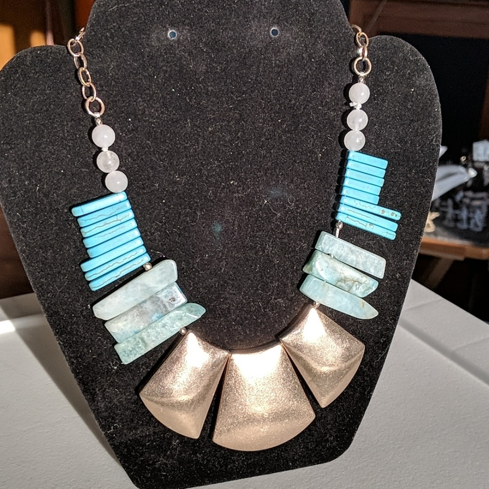 Mixed Stone and Golden Statement Necklace